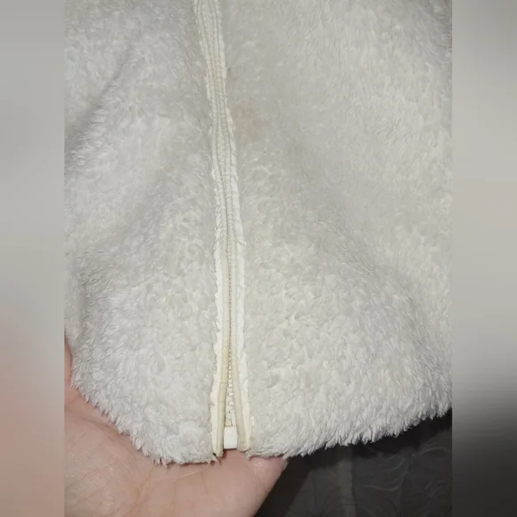 Patagonia brand Women's size medium fleece vest jacket - Picture 3 of 8